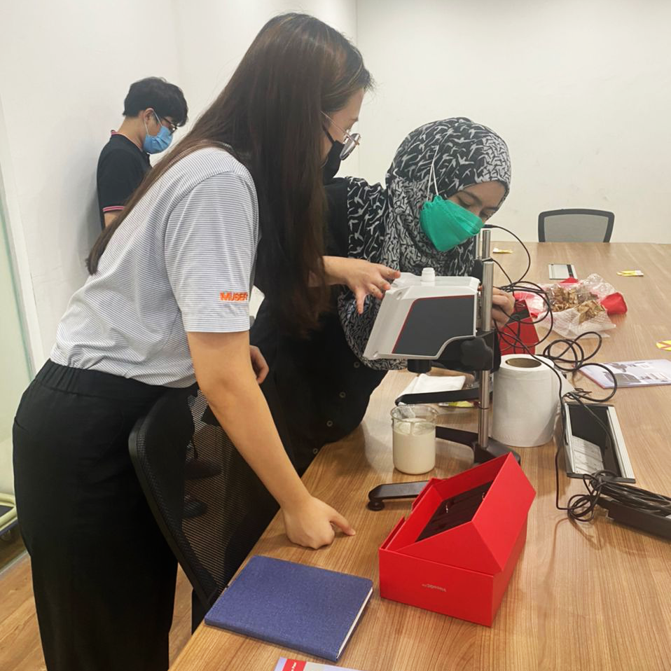 Demo session by our Product Specialist, Cindy.